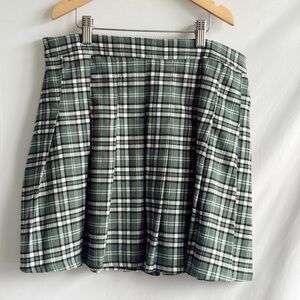 Hollister Green and White Plaid Mini Skirt